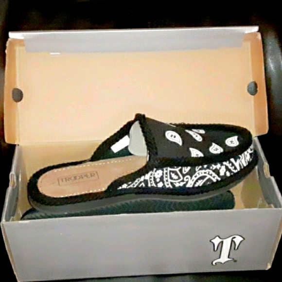 Trooper America Bandana slippers - Picture 3 of 3